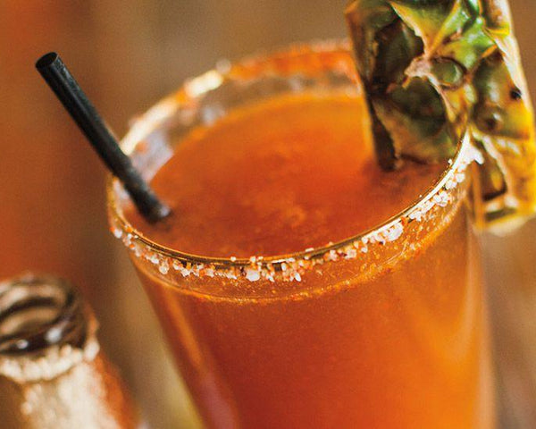 Michelada de Piña